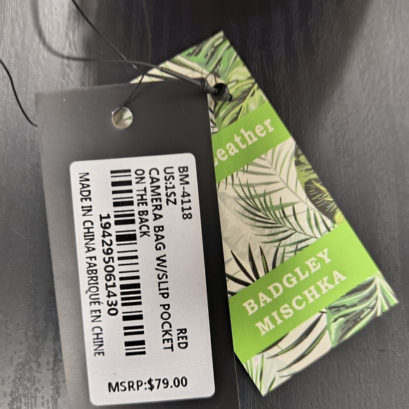 Badgley Mischka Red Quilted Crossbody Bag - Picture 4 of 4